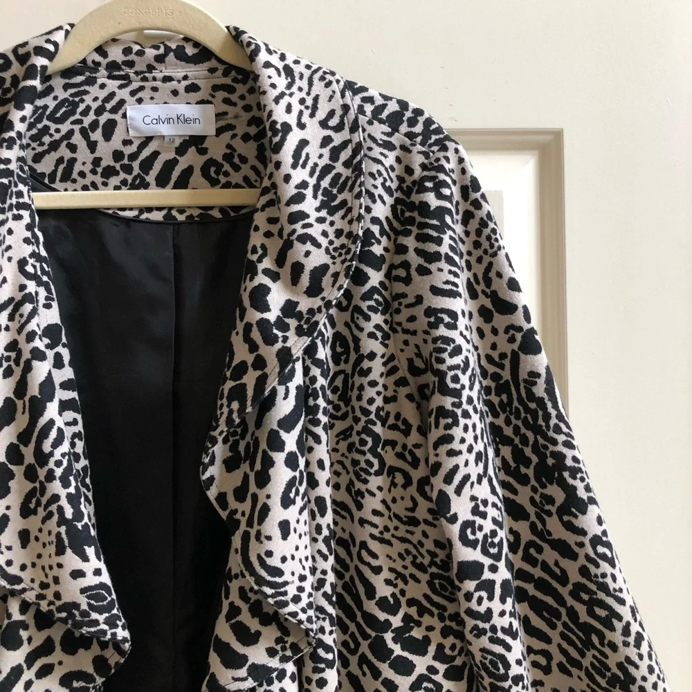 Calvin Klein leopard print ponte knit jacket NWT - Picture 3 of 9